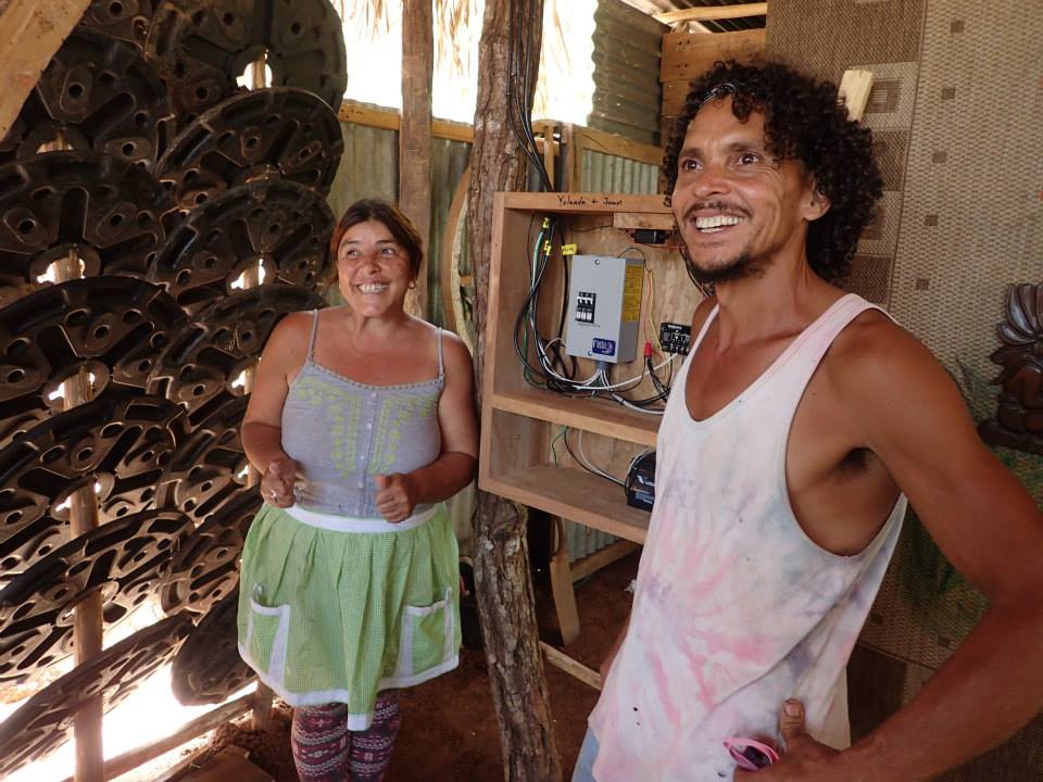 CostaRicanCouple
